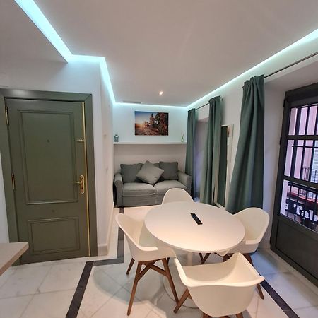 Dreamsapt Sierpes Seville Exterior photo